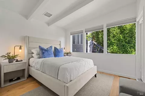 Bedroom - 95 Monte Mar Dr, Sausalito, CA 94965 photo 7 of 9