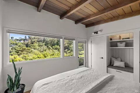 Bedroom - 95 Monte Mar Dr, Sausalito, CA 94965 photo 6 of 9