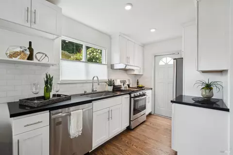 21 Buckelew St, Sausalito, CA 94965 photo 6