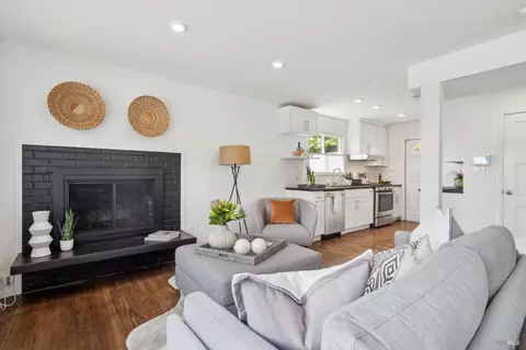 21 Buckelew St, Sausalito, CA 94965 photo 4