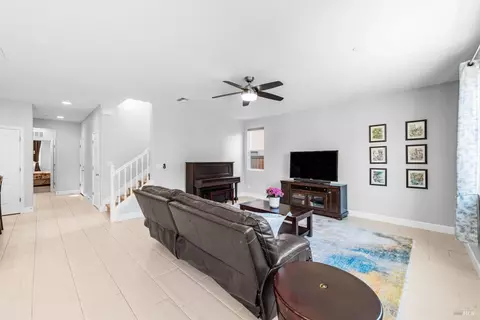 131 Kodiak Dr, Vacaville, CA 95687 photo 18