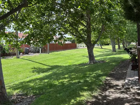 160 Bryce Way, Vacaville, CA 95687 photo 18
