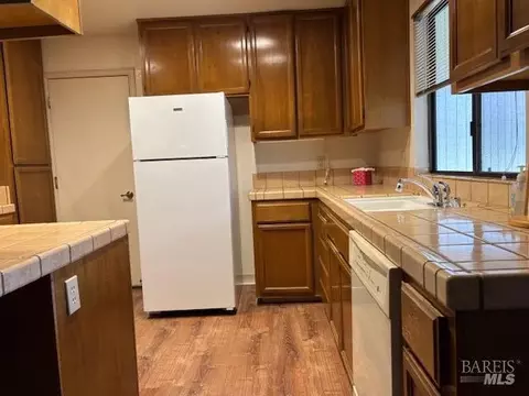 160 Bryce Way, Vacaville, CA 95687 photo 3