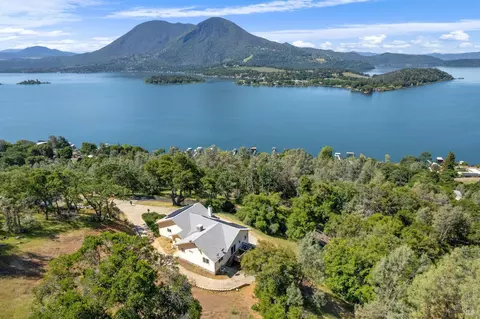 9260 Leila Dr, Glenhaven, CA 95443