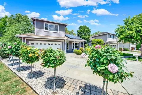 4564 Stillson St, Napa, CA 94558