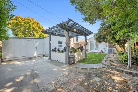 Exterior - 1444 Ohio St, Vallejo, CA 94590 photo 9 of 9