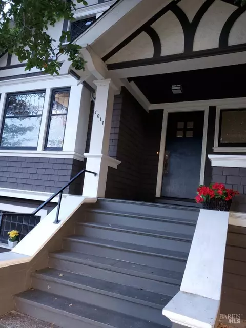 Exterior - 1011 Georgia St, Vallejo, CA 94590 photo 34 of 37
