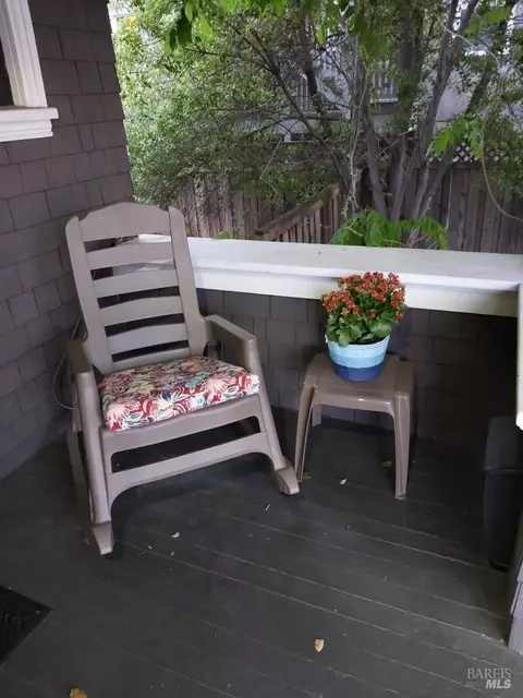Exterior - 1011 Georgia St, Vallejo, CA 94590 photo 33 of 37