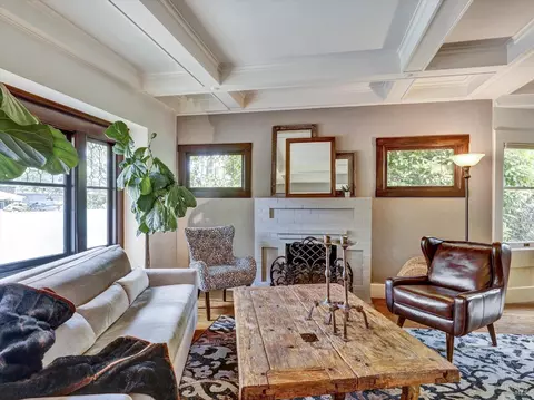 Living - 1011 Georgia St, Vallejo, CA 94590 photo 2 of 7