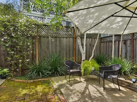 Exterior - 1011 Georgia St, Vallejo, CA 94590 photo 14 of 37