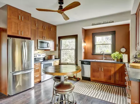 Kitchen - 1011 Georgia St, Vallejo, CA 94590 photo 3 of 9