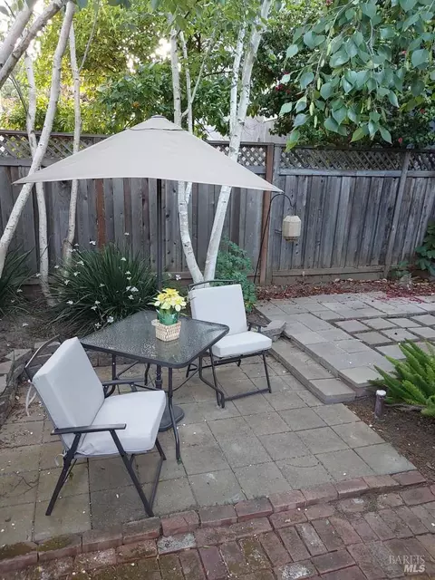 Exterior - 1011 Georgia St, Vallejo, CA 94590 photo 24 of 37