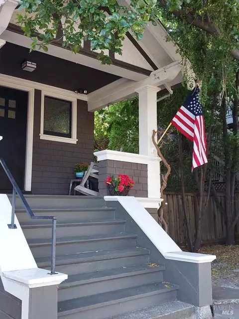 Exterior - 1011 Georgia St, Vallejo, CA 94590 photo 35 of 37