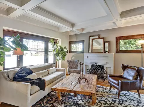 Living - 1011 Georgia St, Vallejo, CA 94590 photo 1 of 7