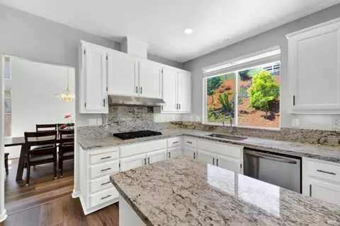 1917 Rollingwood Dr, Fairfield, CA 94534 photo 9