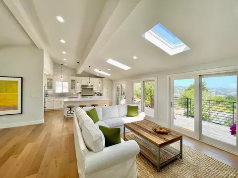 Living - 39 Midway Ave, Mill Valley, CA 94941 photo 3 of 5