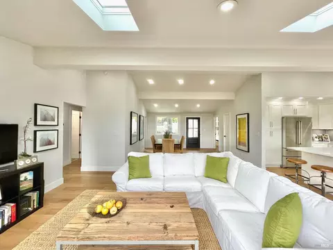 Living - 39 Midway Ave, Mill Valley, CA 94941 photo 5 of 5