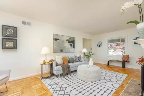 22 Echo Ave, Corte Madera, CA 94925 photo 5