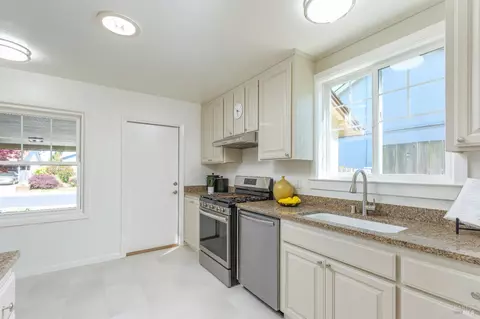 22 Echo Ave, Corte Madera, CA 94925 photo 10