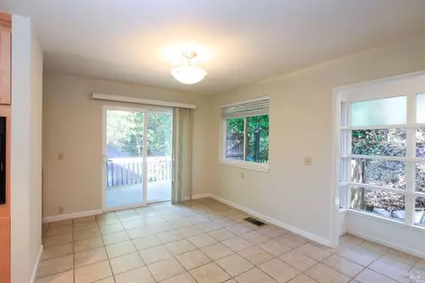 704 Cabin Dr, Mill Valley, CA 94941 photo 10