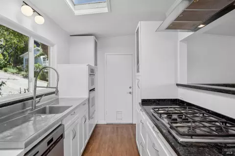 60-62 Crescent Ave, Sausalito, CA 94965 photo 14