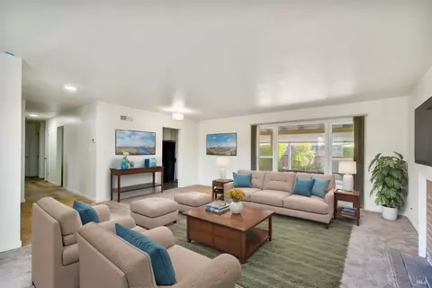 Living - 2409 Springs Rd, Vallejo, CA 94591 photo 4 of 4