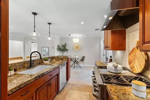 Kitchen - 107 1st St, Healdsburg, CA 95448 photo 5 of 9