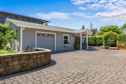 Exterior - 107 1st St, Healdsburg, CA 95448 photo 15 of 16