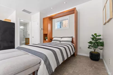 Bedroom - 107 1st St, Healdsburg, CA 95448 photo 10 of 12