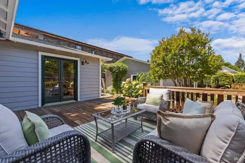 Exterior - 107 1st St, Healdsburg, CA 95448 photo 8 of 16