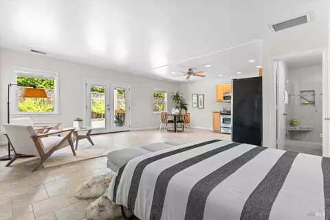 Bedroom - 107 1st St, Healdsburg, CA 95448 photo 11 of 12