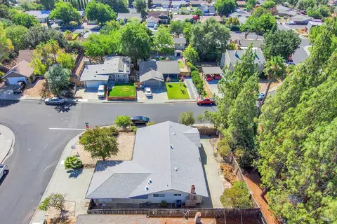 View/Area - 596 Silver Dr, Vacaville, CA 95687 photo 2 of 2