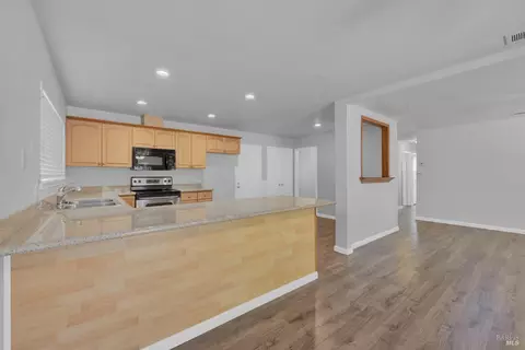 Other - 596 Silver Dr, Vacaville, CA 95687 photo 6 of 15