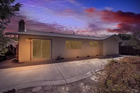 Exterior - 596 Silver Dr, Vacaville, CA 95687 photo 14 of 14