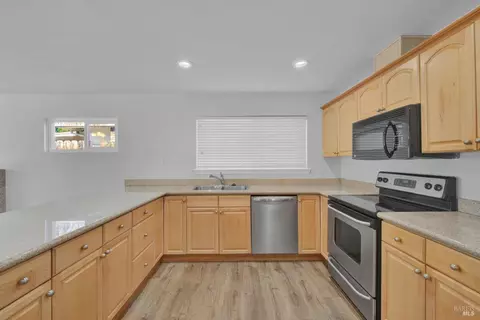 Other - 596 Silver Dr, Vacaville, CA 95687 photo 7 of 15