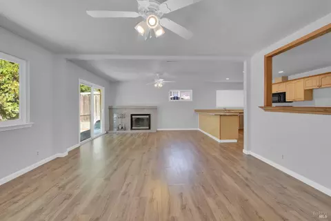 Living - 596 Silver Dr, Vacaville, CA 95687 photo 2 of 10