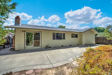 Exterior - 596 Silver Dr, Vacaville, CA 95687 photo 8 of 14