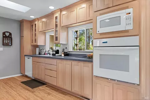 Kitchen - 1019 Westside Rd, Healdsburg, CA 95448 photo 2 of 6