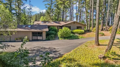 Exterior - 1019 Westside Rd, Healdsburg, CA 95448 photo 1 of 29