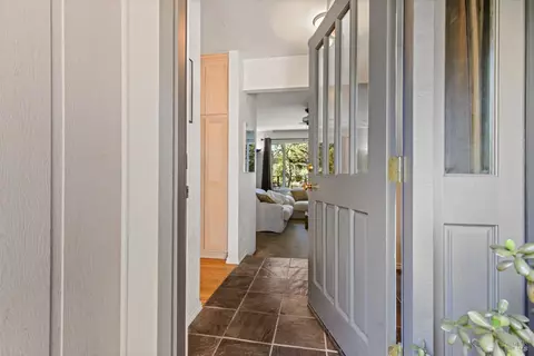 Entry Way - 1019 Westside Rd, Healdsburg, CA 95448 photo 1 of 5