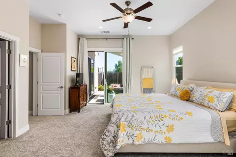 Bedroom - 1455 Acorn Way, Windsor, CA 95492 photo 2 of 4