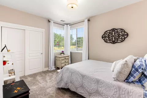 Bedroom - 1455 Acorn Way, Windsor, CA 95492 photo 4 of 4