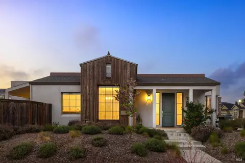 1455 Acorn Way, Windsor, CA 95492