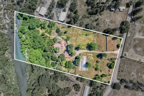 17651 Van Arsdale Rd, Potter Valley, CA 95469