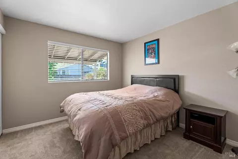 Bedroom - 537 Donner Ct, Ukiah, CA 95482 photo 1 of 4