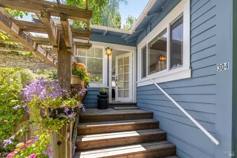 304 Laurel Way, Mill Valley, CA 94941