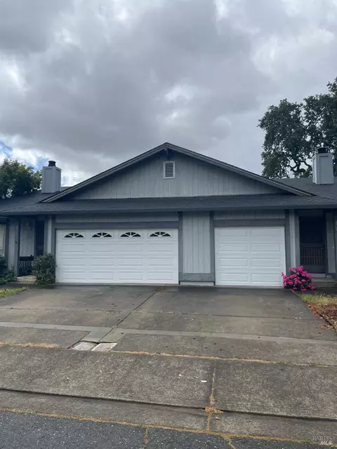 822-824 Bowen Ct, Sonoma, CA 95476