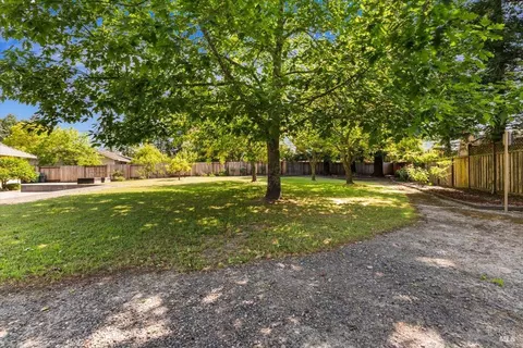 160 Moll Dr, Windsor, CA 95492 photo 48
