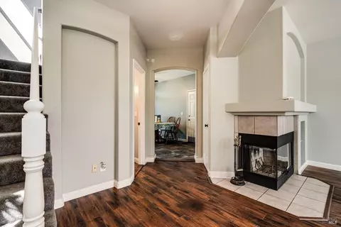 9227 Berwyn Way, Windsor, CA 95492 photo 8