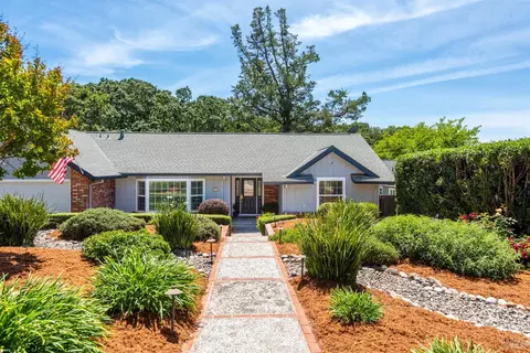 5968 Yerba Buena Rd, Santa Rosa, CA 95409